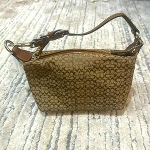 Coach Signature Collection, new with tag